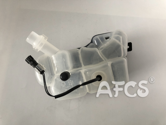 LR024296 31200321 BJ328K218AA Expansion Tank For RANGE ROVER EVOQUE   S60 Ⅱ