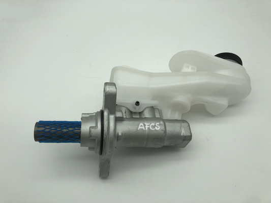 UCYA-43-40ZA UCYA4340ZA Brake Master Cylinder For MAZDA BT-50 Ford Mustang