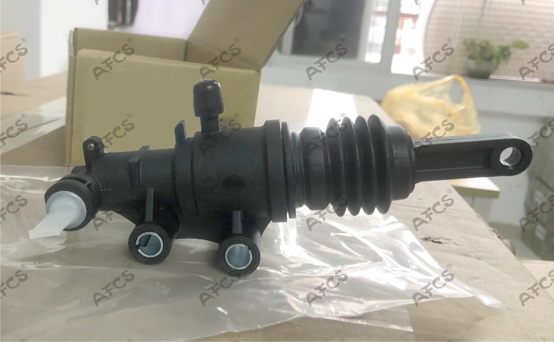 UC2J41990A Car Clutch Master Cylinder UC2J-41-990B AB397A543AD For FORD RANGER TKE 2.2