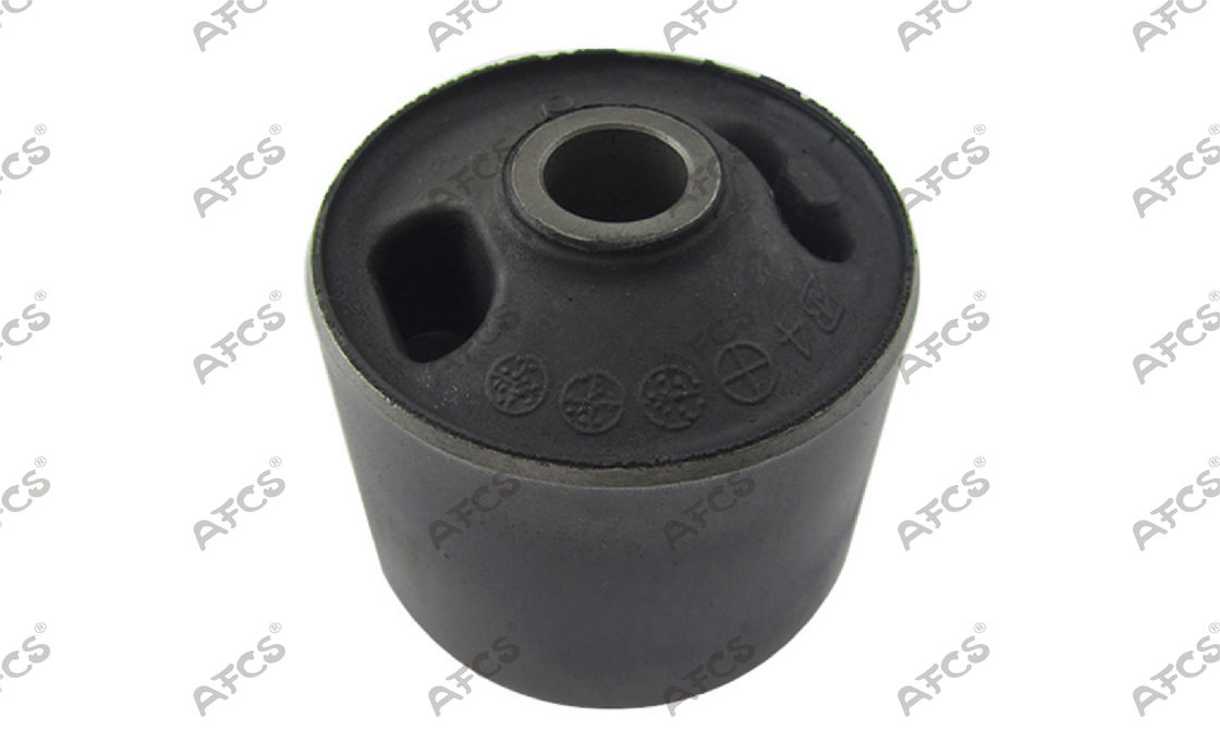 Mitsubishi Pajero L200 Triton KH8W MR992363 Car Suspension Bushing